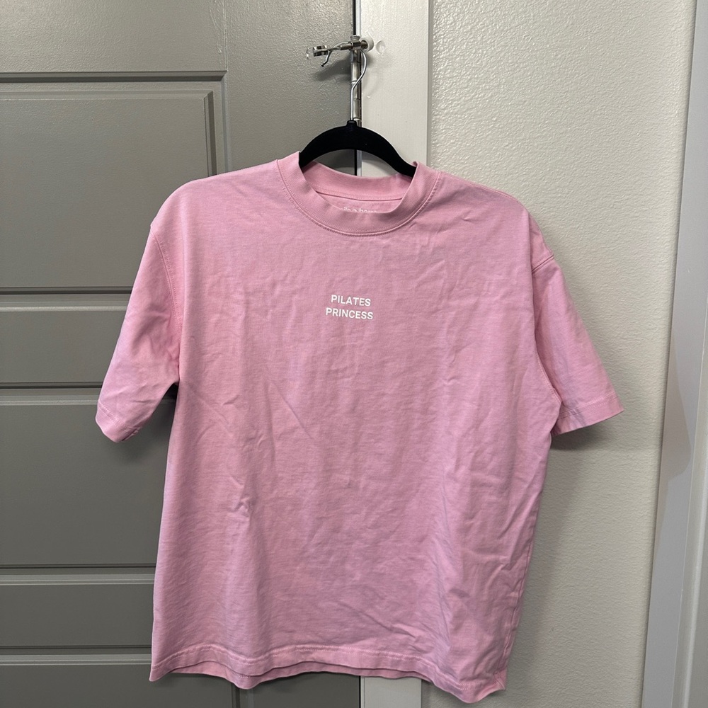 Pila Barre Pilates Princess Pink Graphic T Shirt Size Small
